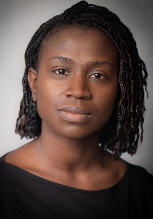 纳娜·阿吉耶·安帕杜 Naana Agyei Ampadu