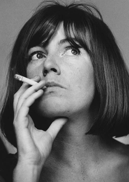 埃德娜·奥布莱恩 Edna O'Brien