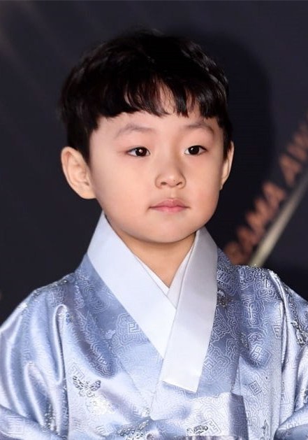 金知勋 Ji-Hoon Kim