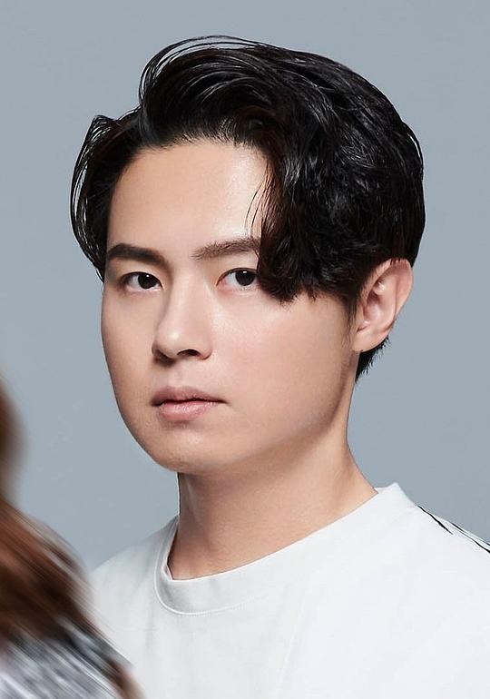 林哲谦 Lin Zheqian