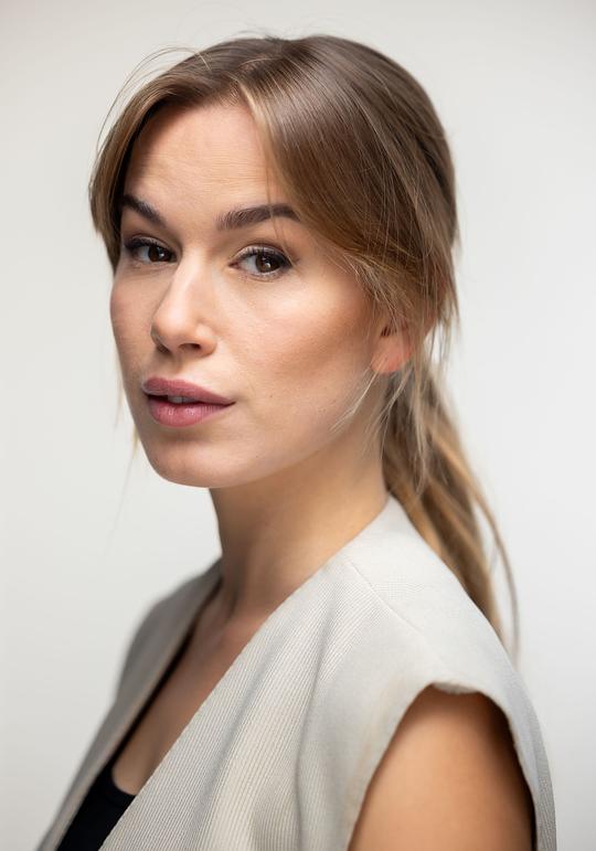 安珀·汉森斯 Amber Janssens