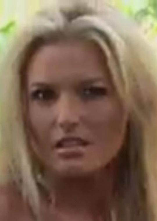 丹妮拉·沃尔夫 Daniela Wolf