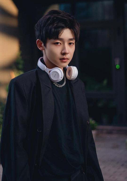 李泽宇 Zeyu Li