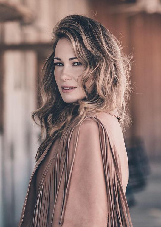 凯莉·弗莱 Kelly Frye