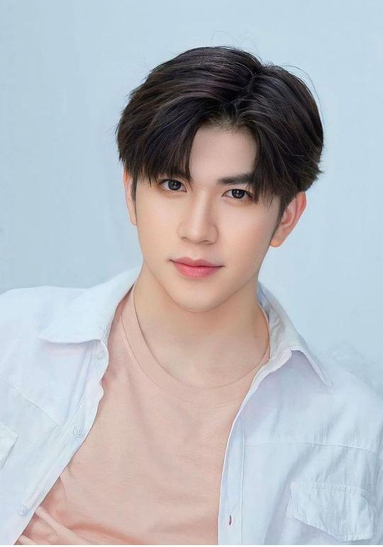 纳特坦帕特·常柴索姆巴特 Natthapat Chanchaisombat