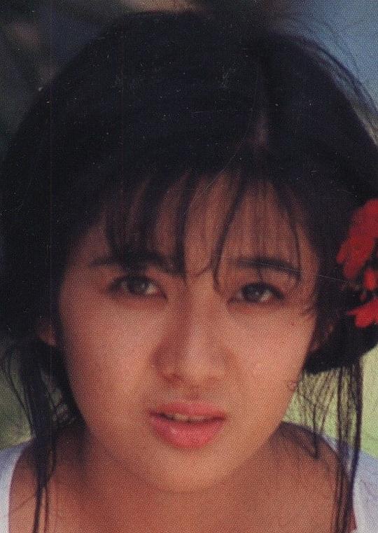 丘咲瞳 Hitomi Okazaki