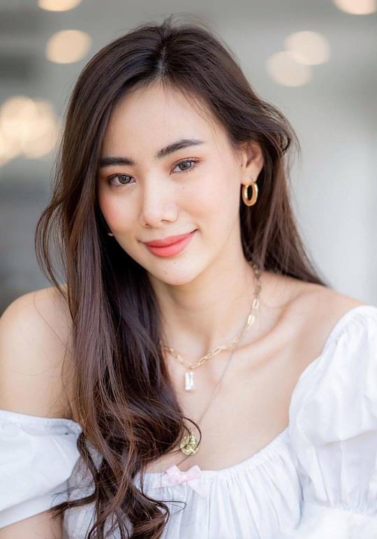 瑟璐查·皮布娄 Sarucha Pedrode