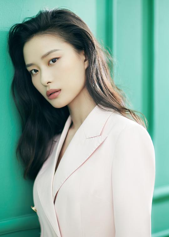 杨媛之 Yuanzhi Yang