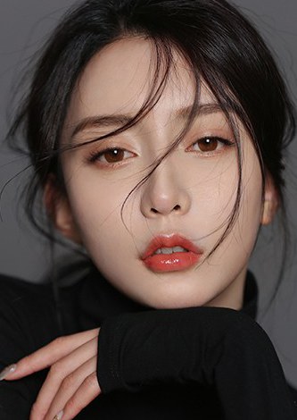 周麟嘉 Linjia Zhou