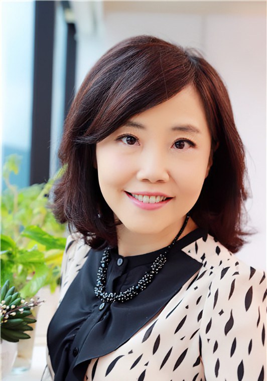 尹乃菁 Nai-Chin Yin