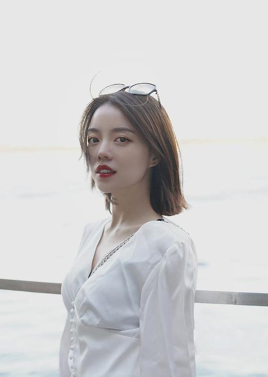 李丽莎 Lisha Li