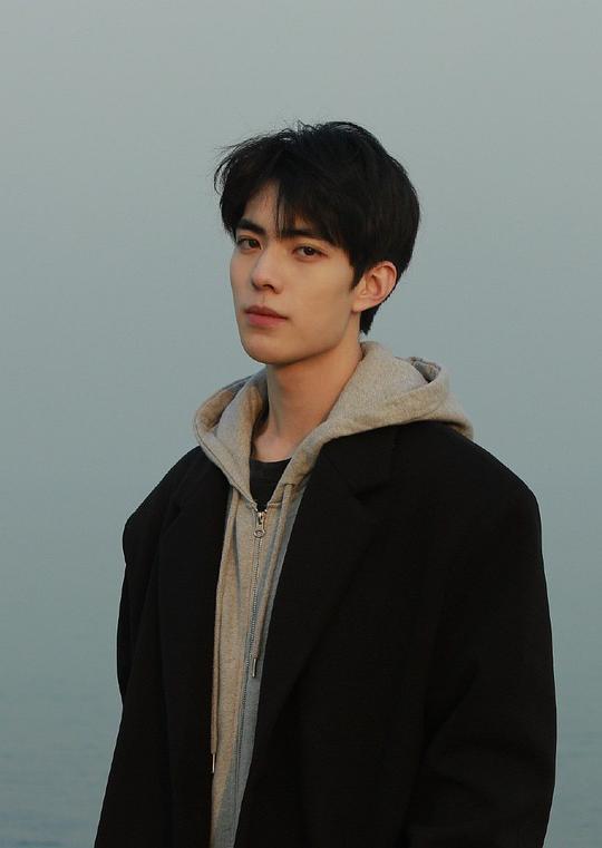 季虹兴 Ji Hong Xing