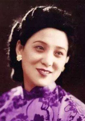鲜灵霞 Lingxia Xian
