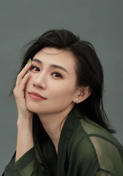 孔令洁 Lingjie Kong