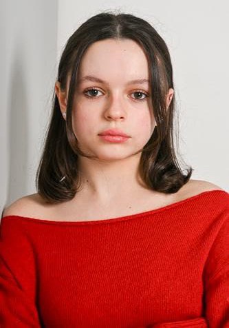 阿普丽尔·V·伍兹 April V Woods