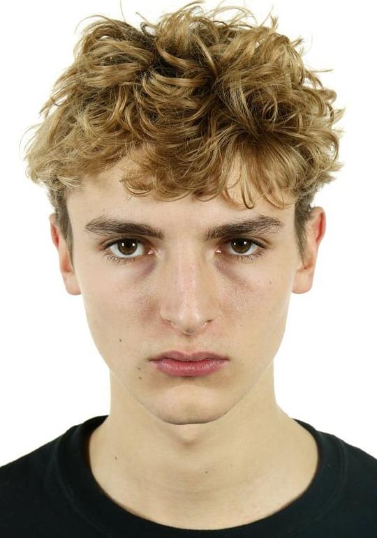 瓦西里·施耐德 Vassili Schneider