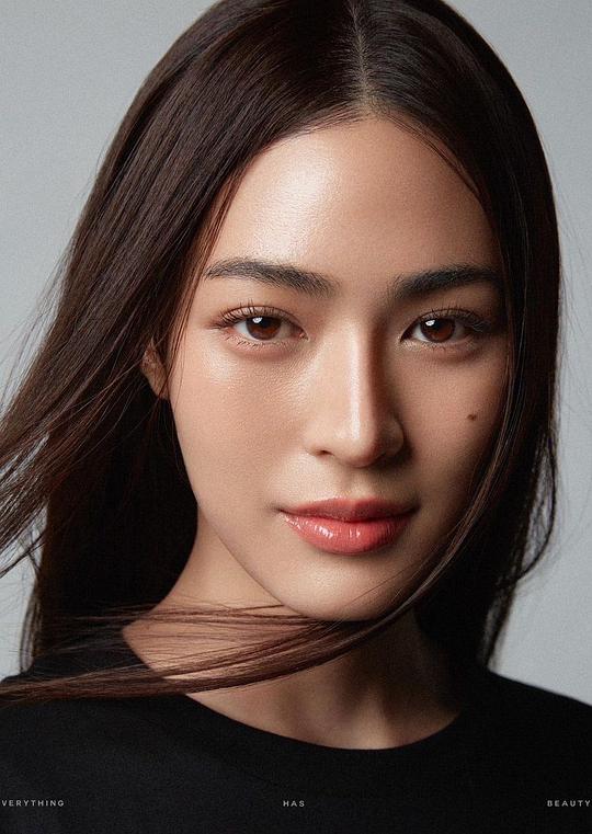 邝玲玲 Sirilak Kwong