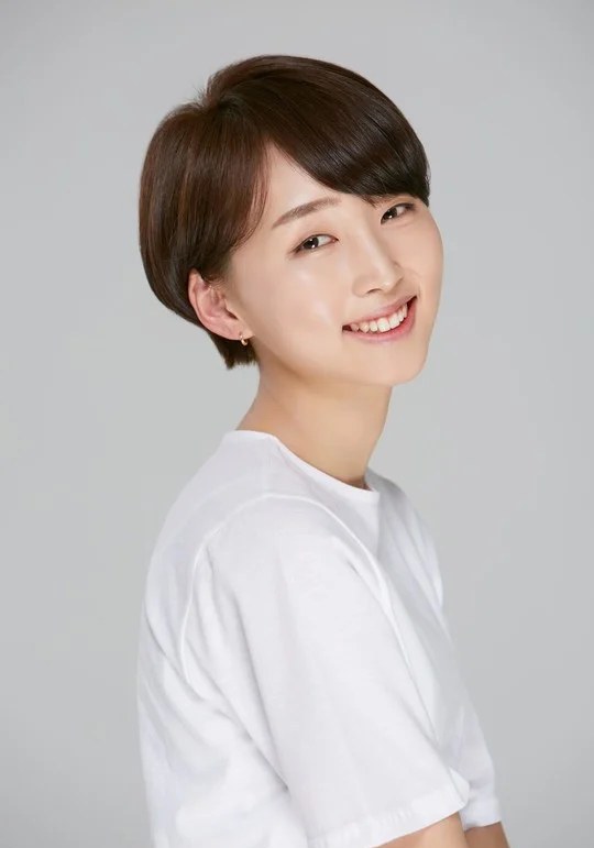 罗爱珍 Ae-jin Na