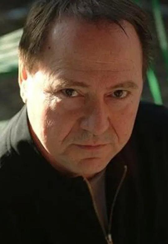 乔治·米哈尔卡 George Mihalka