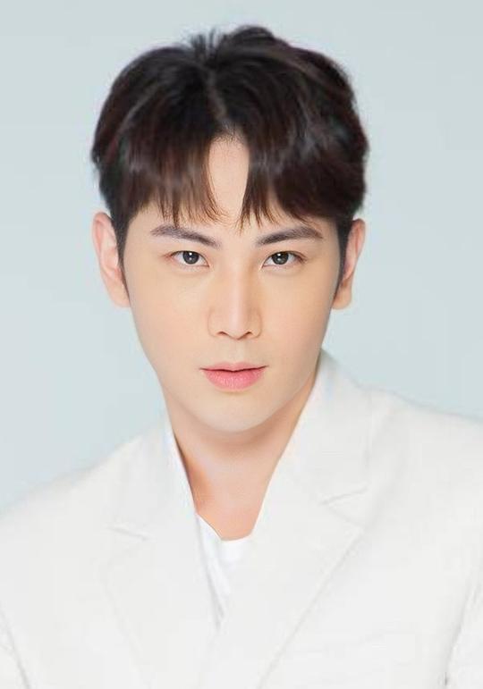 李睿绅 Rui-shen Lee