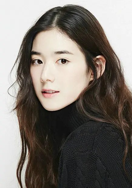 郑恩彩 Eun-chae Jeong