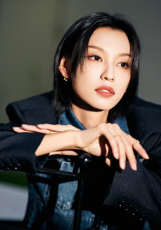 王丹妮 Louise Wong