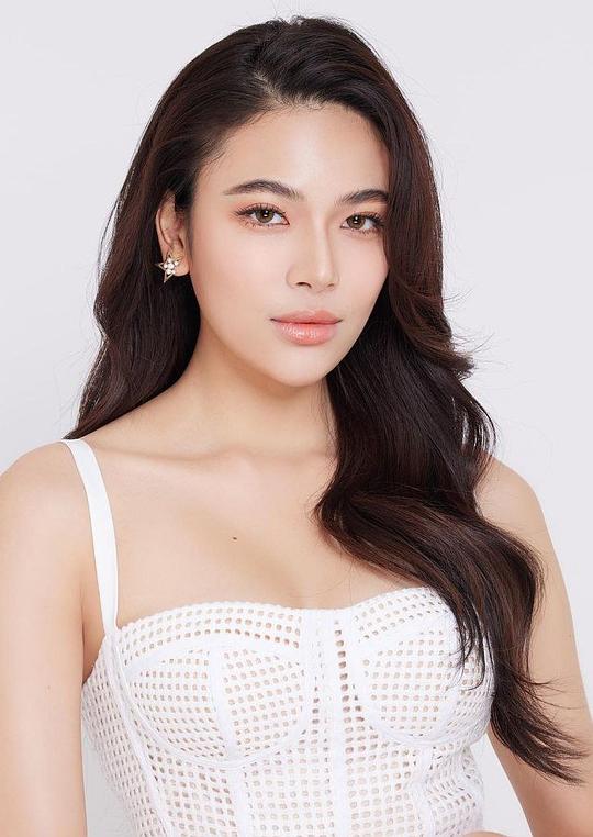 雅妮莎·蒂拉彤 Yanissa Diratorn