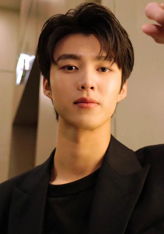 尼措空·卡琼伯利叻 Nichakoon Khajornborirak