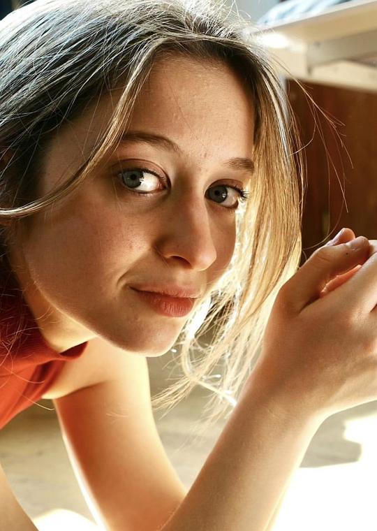 阿涅塞·格拉齐亚尼 Agnese Graziani