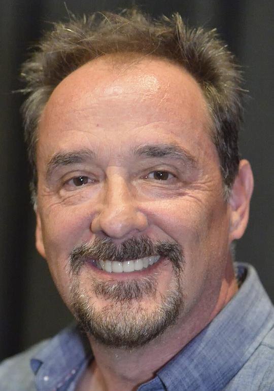 卢·狄马乔 Lou DiMaggio