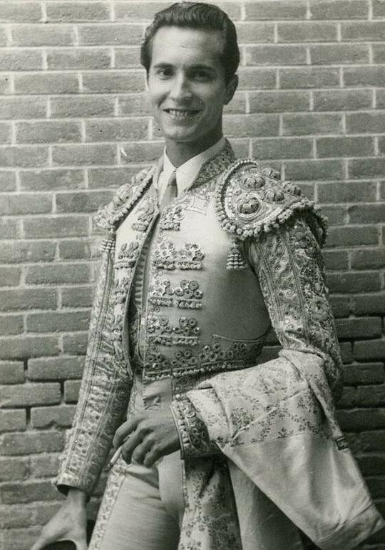 路易斯·米格尔·多明戈 Luis Miguel Dominguín