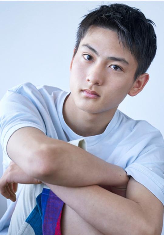 安光隆太郎 Ryutaro Yasumitsu