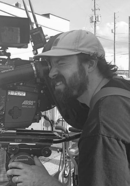 扎卡里·加勒 Zack Galler