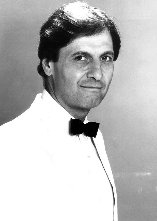 约瑟夫·博洛尼亚 Joseph Bologna