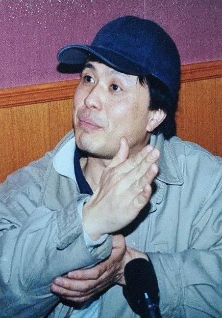 忻迎一 Yingyi Xin