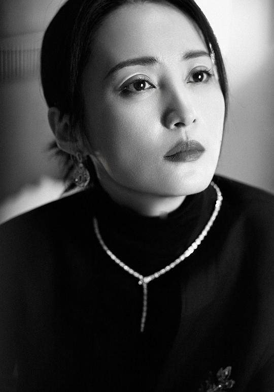 蒋勤勤 Qinqin Jiang