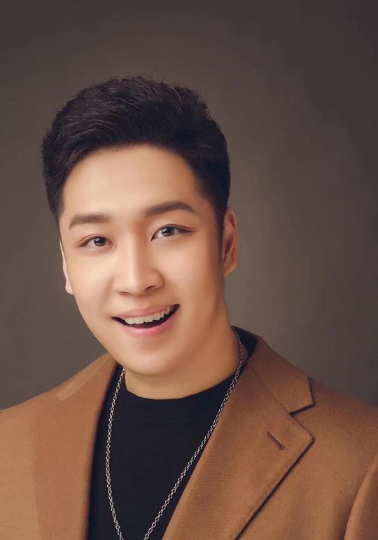 陈扬 Yang Chen