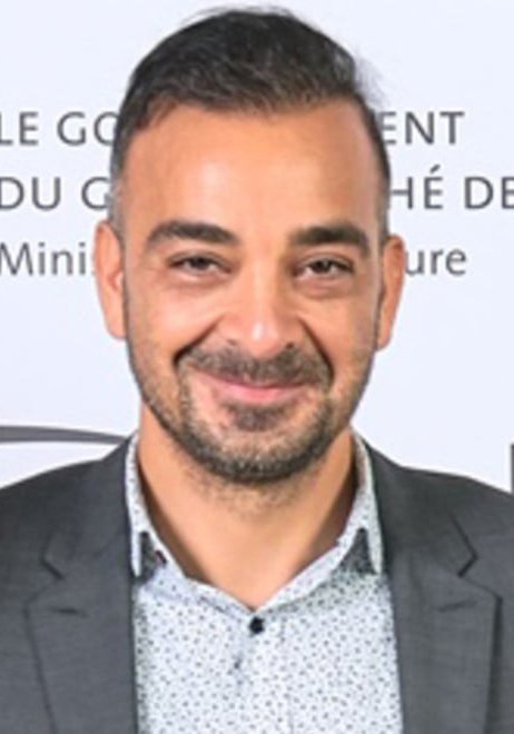 赛勒斯·内什瓦德 Cyrus Neshvad