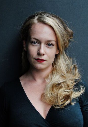 海伦·斯图普尼茨基 Helene Stupnicki