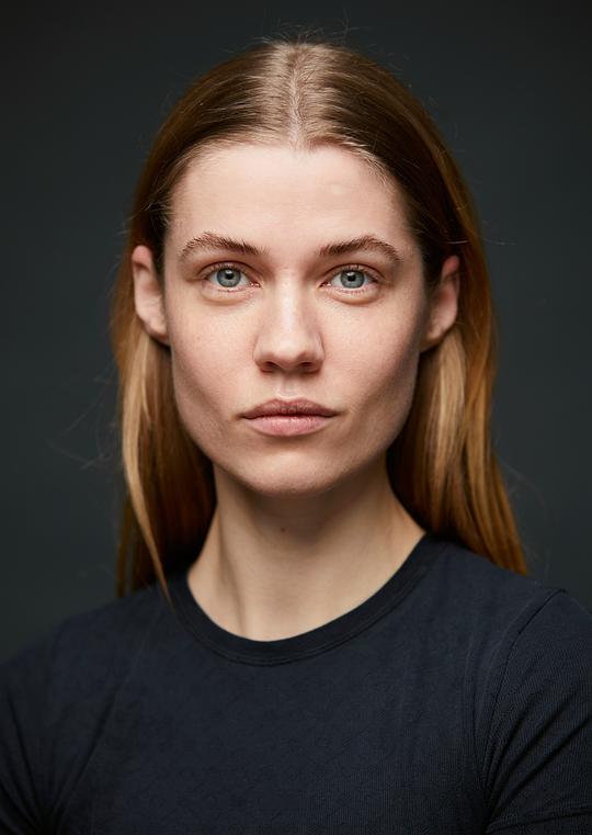 泰莎·霍德尔 Tessa Hoder