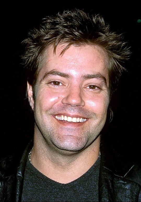 宾利·米彻姆 Bentley Mitchum