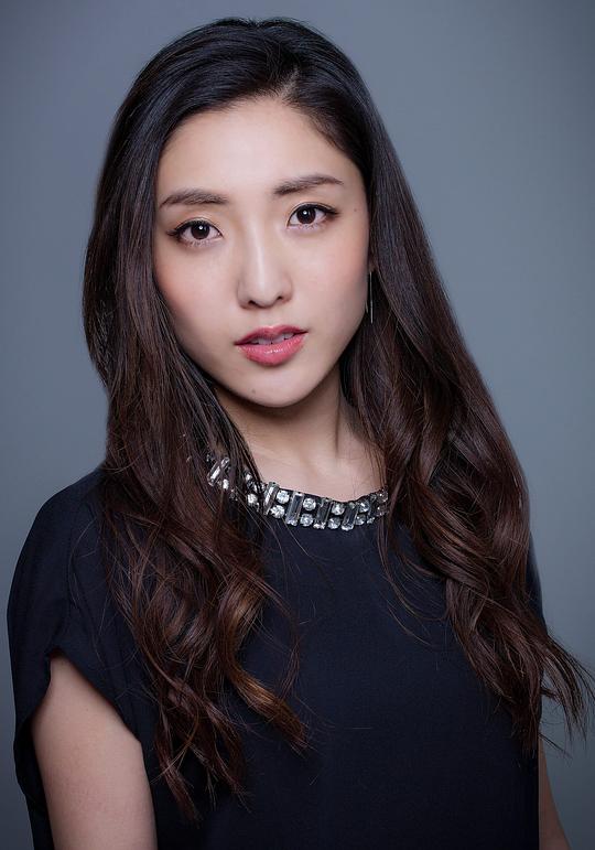 長渕文音 Ayane Nagabuchi
