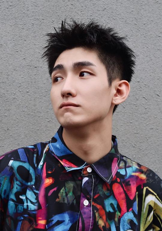 张皓伦 Haolun Zhang