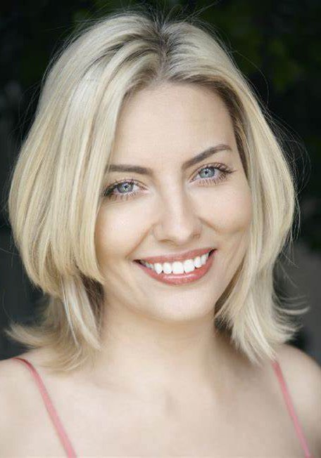 纳迪娅·图马诺娃 Nadia Tumanova