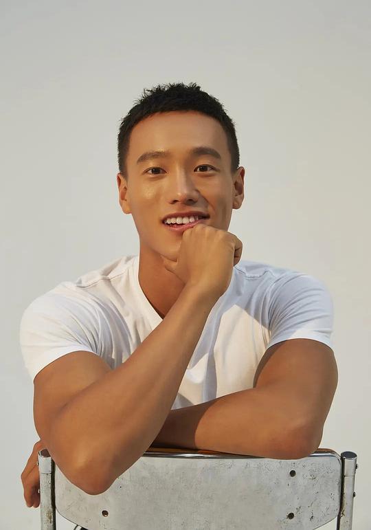 翟宇佳 Yujia Zhai