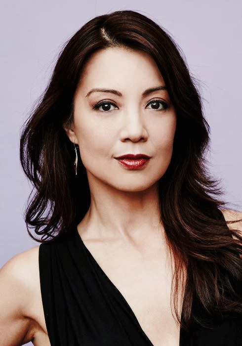 温明娜 Ming-Na Wen