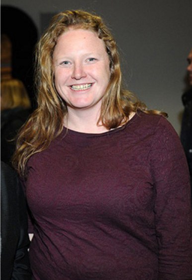 苏西·拉维尔 Suzie Lavelle