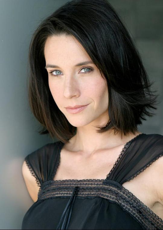 海莉·杜蒙德 Hayley DuMond