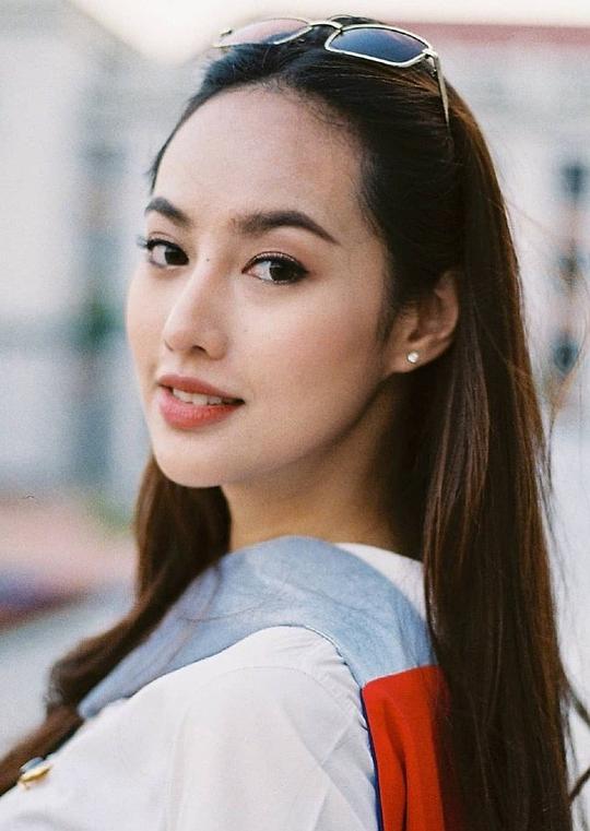 娜查·本朋 Natcha Boonpong