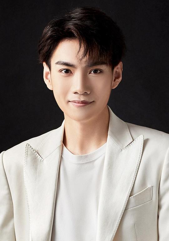 张康康 Kangkang Zhang